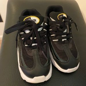 Toddler air max size 8 good condition